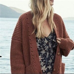 Doen Adelia Cardigan Sweater in Sienna Brown